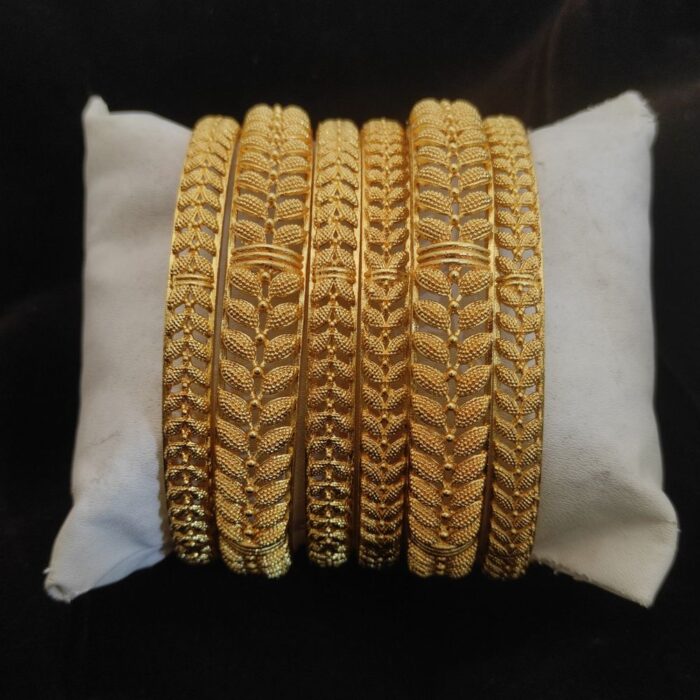 Traditional Brass Gold-Plated Ethnic Bangles Kada Sets For women (2)